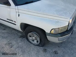 1998 Dodge Ram 1500 with VIN 3B7HC12Z8WG170221, listed as a IAAI auction lot 42055064 with 1 mi miles. Bid and sale history available at carsss.com. Image 6.