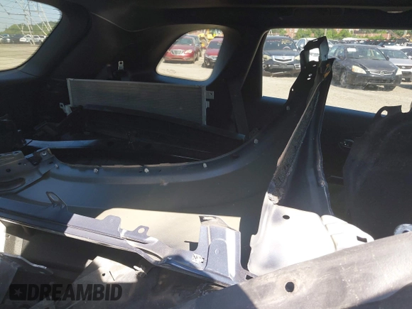 2021 Jeep Cherokee Latitude Lux z VIN 1C4PJMMX8MD205199, wystawiony jako IAAI lot #42556584 z przebiegiem 32 787 mil mil oraz . Historia ofert i sprzedaży dostępna na DreamBid. Obrazek 8.