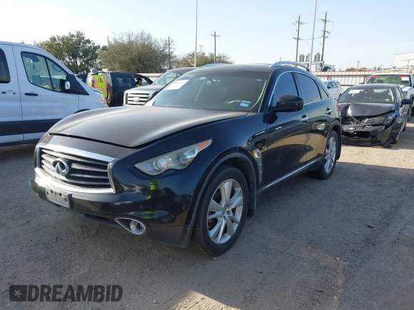 2014 Infiniti QX70 with VIN JN8CS1MU5EM450712, listed as a IAAI auction lot 41734354 with 164,349 mi miles and . Bid and sale history available at DreamBid. Image 2.