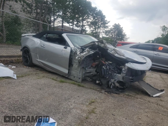 2019 Chevrolet Camaro 1LT with VIN 1G1FB3DSXK0154843, listed as a Copart auction lot 58226815 with Not provided miles and Clean title. Bid and sale history available at DreamBid. Image 4.