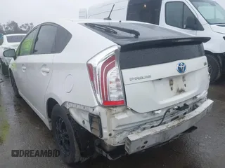 2015 Toyota Prius Four with VIN JTDKN3DU9F0424875, listed as a IAAI auction lot 41525682 with 231,098 mi miles. Bid and sale history available at carsss.com. Image 3.