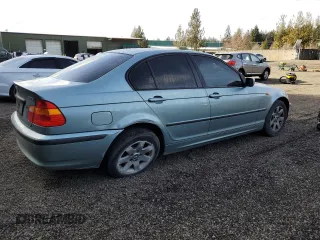 2005 BMW 3 Series 325i with VIN WBAEV33465KX09838, listed as a Copart auction lot 48338335 with 165,500 mi miles and Salvage Title. Bid and sale history available at carsss.com. Image 3.