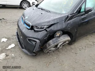 2018 BMW i3 with VIN WBY7Z4C52JVC34780, listed as a Copart auction lot 64986792 with 0 mi miles. Bid and sale history available at carsss.com. Image 9.