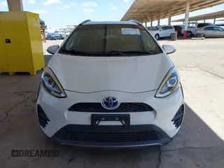 2018 Toyota Prius One with VIN JTDKDTB32J1600004, listed as a IAAI auction lot 42030186 with 61,568 mi miles and . Bid and sale history available at DreamBid. Image 11.