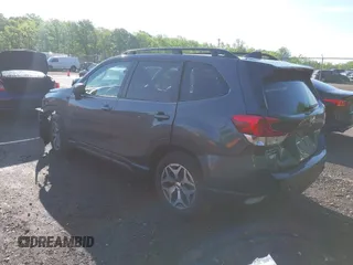 2024 Subaru Forester Premium с VIN JF2SKACC8RH509283, выставлен на аукционе IAAI как лот 42151924 с пробегом 10 593 миль миль и . История ставок и продаж доступна на DreamBid. Изображение 3.