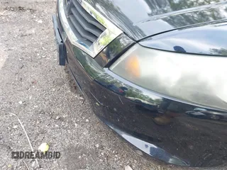 2008 Honda Accord LX z VIN 1HGCP26318A161325, wystawiony jako IAAI lot #42336743 z przebiegiem 207 266 mil mil oraz . Historia ofert i sprzedaży dostępna na DreamBid. Obrazek 6.