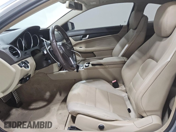 2015 Mercedes-Benz C 250 with VIN WDDGJ4HB3FG366629, listed as a Copart auction lot 56400615 with 38,262 mi miles and Clean title. Bid and sale history available at DreamBid. Image 7.