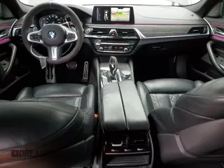 2017 BMW 5 Series 540i with VIN WBAJE5C3XHG917391, listed as a Copart auction lot 48715465 with 70,781 mi miles and Salvage Title. Bid and sale history available at carsss.com. Image 8.