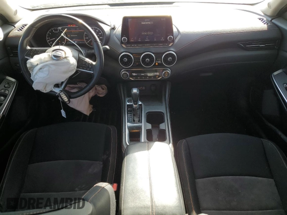 2020 Nissan Sentra SR z VIN 3N1AB8DV8LY271212, wystawiony jako Copart lot #53478705 z przebiegiem 81 804 mil mil oraz Szkoda całkowita • Salvage title. Historia ofert i sprzedaży dostępna na DreamBid. Obrazek 8.