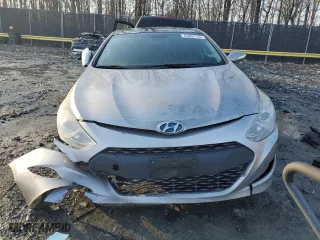 2014 Hyundai Sonata Hybrid with VIN KMHEC4A42EA105044, listed as a Copart auction lot 43902145 with 247,081 mi miles and Salvage Title. Bid and sale history available at carsss.com. Image 5.