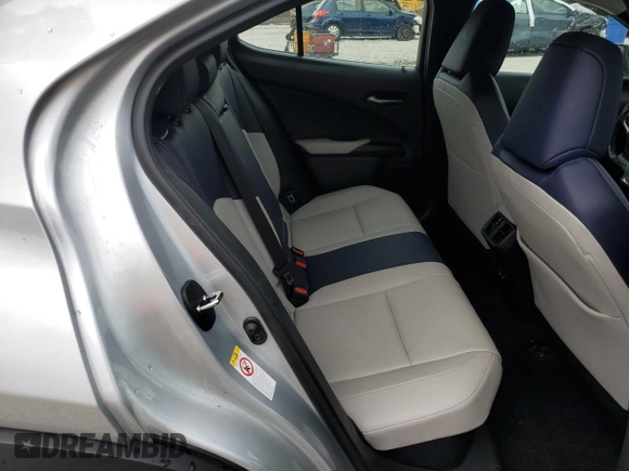 2019 Lexus UX 250h with VIN JTHU9JBH1K2000806, listed as a Copart auction lot 58068005 with 69,661 mi miles and Salvage title. Bid and sale history available at DreamBid. Image 10.