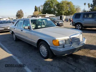 1987 Mercedes-Benz 420 420SEL with VIN WDBCA35D0HA307700, listed as a Copart auction lot 46875455 with 117,272 mi miles and Clean Title. Bid and sale history available at carsss.com. Image 4.