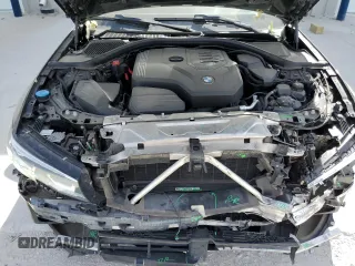 2022 BMW 3 Series 330i xDrive с VIN 3MW5R7J03N8C29897, выставлен на аукционе Copart как лот 57121585 с пробегом 29 303 миль миль и Списание • Salvage title. История ставок и продаж доступна на DreamBid. Изображение 11.