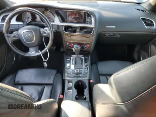 2012 Audi S5 Premium Plus z VIN WAUCGAFH6CN001248, wystawiony jako Copart lot #43282385 z przebiegiem 108 998 mil mil oraz Szkoda całkowita • Salvage title. Historia ofert i sprzedaży dostępna na DreamBid. Obrazek 8.