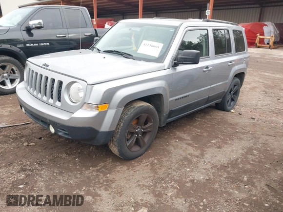 2015 Jeep Patriot Altitude Edition with VIN 1C4NJPBA8FD399095, listed as a IAAI auction lot 41236068 with 119,298 mi miles. Bid and sale history available at carsss.com. Image 2.