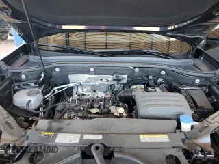 2024 Volkswagen Atlas SE z VIN 1V2WE2CA4RC257104, wystawiony jako Copart lot #57352095 z przebiegiem 7 189 mil mil oraz Szkoda całkowita • Salvage title. Historia ofert i sprzedaży dostępna na DreamBid. Obrazek 11.
