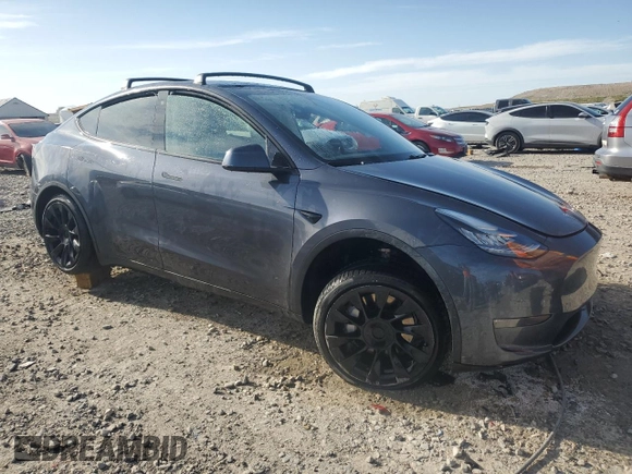 2020 Tesla Model Y Long Range with VIN 5YJYGDEE8LF045798, listed as a Copart auction lot 53689115 with 35,882 mi miles and Salvage Title. Bid and sale history available at DreamBid. Image 4.