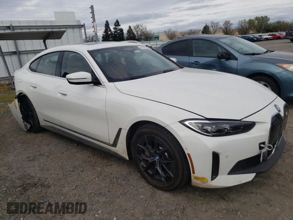 2022 BMW i4 eDrive40 with VIN WBY73AW03NFN11904, listed as a Copart auction lot 46142384 with 15,354 mi miles. Bid and sale history available at carsss.com. Image 4.