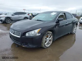 2013 Nissan Maxima 3.5 SV with VIN 1N4AA5AP1DC843418, listed as a IAAI auction lot 41513744 with 105,881 mi miles. Bid and sale history available at carsss.com. Image 17.