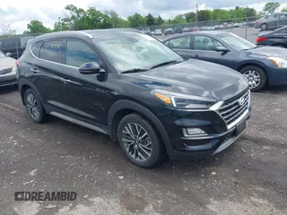 2020 Hyundai Tucson Sport z VIN KM8J3CAL9LU231915, wystawiony jako IAAI lot #42190946 z przebiegiem 40 439 mil mil oraz . Historia ofert i sprzedaży dostępna na DreamBid. Obrazek 1.