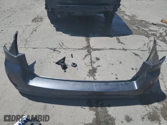 2012 Subaru Outback 2.5i z VIN 4S4BRCAC1C1247255, wystawiony jako Copart lot #60322045 z przebiegiem 182 627 mil mil oraz Szkoda całkowita • Salvage title. Historia ofert i sprzedaży dostępna na DreamBid. Obrazek 12.