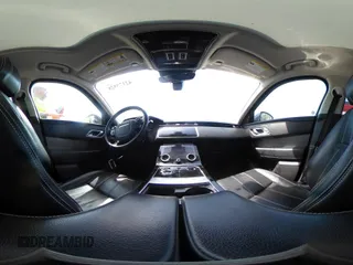 2020 Land Rover Range Rover Velar S с VIN SALYB2EX8LA265495, выставлен на аукционе IAAI как лот 42175928 с пробегом 74 840 миль миль и . История ставок и продаж доступна на DreamBid. Изображение 19.