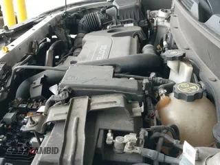 2018 Chevrolet Equinox LT with VIN 3GNAXSEVXJS512561, listed as a IAAI auction lot 43389245 with 163,301 mi miles and . Bid and sale history available at DreamBid. Image 19.