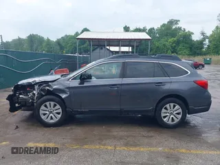 2018 Subaru Outback Premium с VIN 4S4BSACC3J3243070, выставлен на аукционе IAAI как лот 42291285 с пробегом 196 748 миль миль и . История ставок и продаж доступна на DreamBid. Изображение 15.