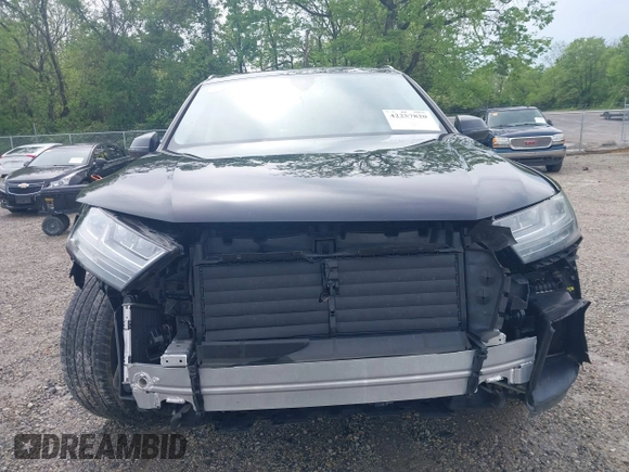 2017 Audi Q7 Premium Plus z VIN WA1LAAF71HD002374, wystawiony jako IAAI lot #42257820 z przebiegiem 111 527 mil mil oraz . Historia ofert i sprzedaży dostępna na DreamBid. Obrazek 13.