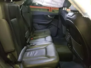 2018 Audi Q7 Premium z VIN WA1AAAF79JD054297, wystawiony jako Copart lot #64131693 z przebiegiem 61 849 mil mil oraz . Historia ofert i sprzedaży dostępna na DreamBid. Obrazek 10.