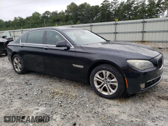 2010 BMW 7 Series 750Li xDrive z VIN WBAKC8C59ACY68940, wystawiony jako Copart lot #68335353 z przebiegiem 168 470 mil mil oraz Szkoda całkowita • Salvage title. Historia ofert i sprzedaży dostępna na DreamBid. Obrazek 4.