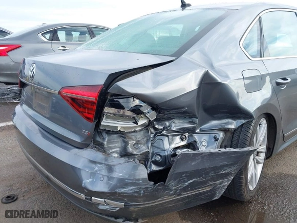 2017 Volkswagen Passat 1.8T SE w/Technology with VIN 1VWGT7A33HC034772, listed as a IAAI auction lot 41555057 with 149,337 mi miles. Bid and sale history available at carsss.com. Image 6.