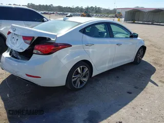 2015 Hyundai Elantra SE z VIN 5NPDH4AE7FH570097, wystawiony jako IAAI lot #41577252 z przebiegiem 135 219 mil mil oraz . Historia ofert i sprzedaży dostępna na DreamBid. Obrazek 4.