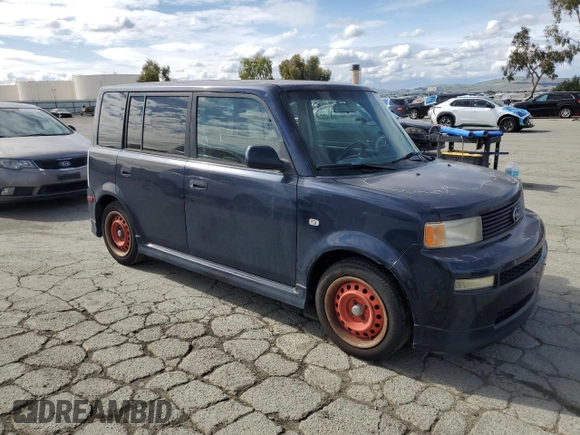 2004 Scion xB with VIN JTLKT334940152286, listed as a Copart auction lot 53234515 with 231,896 mi miles and Salvage Title. Bid and sale history available at DreamBid. Image 4.
