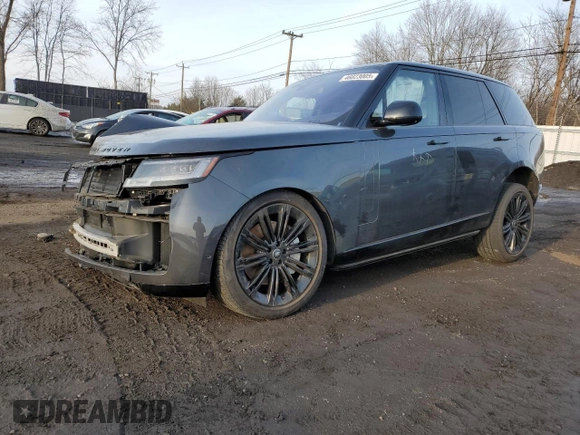 2023 Land Rover Range Rover SE z VIN SALKP9E71PA009978, wystawiony jako Copart lot #46023005 z przebiegiem 17 618 mil mil oraz Szkoda całkowita • Salvage title. Historia ofert i sprzedaży dostępna na DreamBid. Obrazek 1.