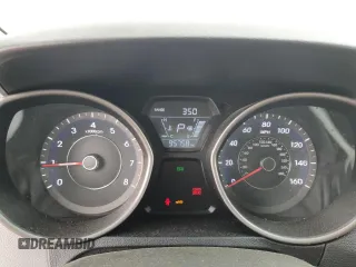2015 Hyundai Elantra SE with VIN 5NPDH4AE1FH596078, listed as a Copart auction lot 52985755 with 95,758 mi miles and Salvage title. Bid and sale history available at DreamBid. Image 9.