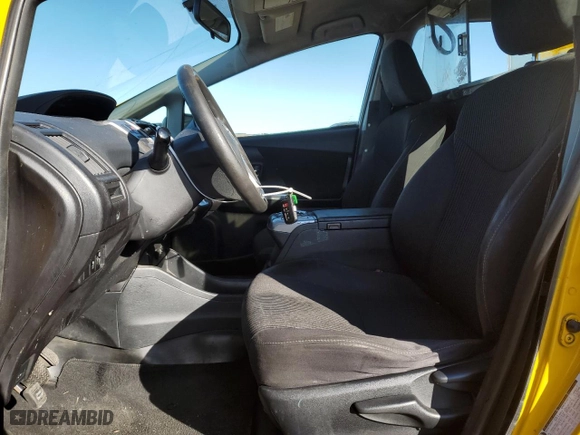 2017 Toyota Prius v Two with VIN JTDZN3EU5HJ063798, listed as a Copart auction lot 45392885 with 366,494 mi miles and Clean Title. Bid and sale history available at carsss.com. Image 7.