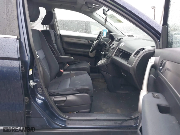 2007 Honda CR-V EX with VIN JHLRE48527C045825, listed as a IAAI auction lot 41973004 with 174,082 mi miles. Bid and sale history available at carsss.com. Image 5.