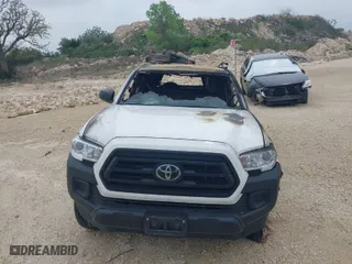 2022 Toyota Tacoma 2WD SR with VIN 3TYRX5GN0NT052481, listed as a IAAI auction lot 41771881 with 1 mi miles. Bid and sale history available at carsss.com. Image 10.