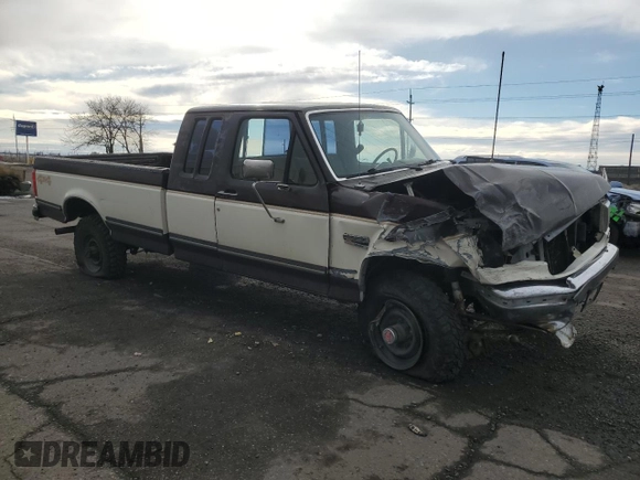 1991 Ford F-250 z VIN 1FTHX26G1MKB21130, wystawiony jako Copart lot #42222245 z przebiegiem 13 849 mil mil oraz Szkoda całkowita • Salvage title. Historia ofert i sprzedaży dostępna na DreamBid. Obrazek 4.