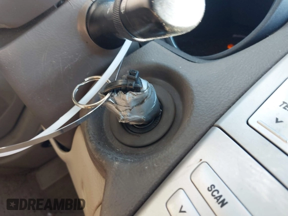 2009 Lexus RX 350 with VIN 2T2HK31U29C131932, listed as a IAAI auction lot 42030153 with 193,086 mi miles and . Bid and sale history available at DreamBid. Image 11.