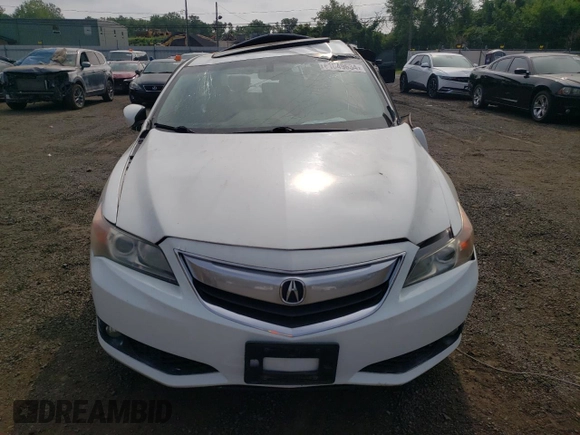 2015 Acura ILX Premium z VIN 19VDE1F57FE008391, wystawiony jako Copart lot #61849634 z przebiegiem Nie podano mil oraz Szkoda całkowita • Salvage title. Historia ofert i sprzedaży dostępna na DreamBid. Obrazek 5.