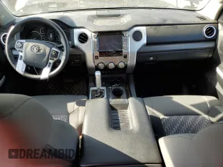 2021 Toyota Tundra 2WD SR5 with VIN 5TFEY5F13MX272535, listed as a Copart auction lot 52423015 with 191,122 mi miles and Salvage Title. Bid and sale history available at carsss.com. Image 8.