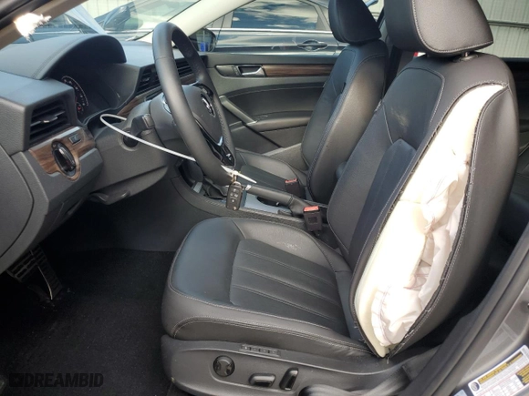 2022 Volkswagen Passat 2.0T Limited Edition with VIN 1VWBA7A32NC005890, listed as a Copart auction lot 62408474 with 51,198 mi miles and Salvage Title. Bid and sale history available at carsss.com. Image 7.