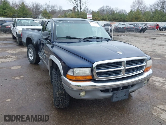 2001 Dodge Dakota Sport with VIN 1B7GG22N81S220121, listed as a IAAI auction lot 41907923 with Not Provided miles and . Bid and sale history available at carsss.com. Image 1.