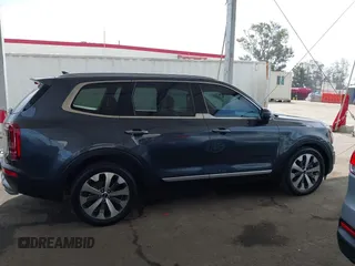 2020 Kia Telluride S z VIN 5XYP6DHC4LG003064, wystawiony jako IAAI lot #42194921 z przebiegiem 22 065 mil mil oraz . Historia ofert i sprzedaży dostępna na DreamBid. Obrazek 13.