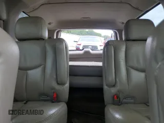 2003 Chevrolet Suburban LT with VIN 3GNEC16Z13G215015, listed as a Copart auction lot 71533544 with 430,252 mi miles and Salvage Title. Bid and sale history available at carsss.com. Image 10.