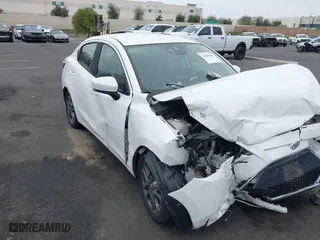 2019 Toyota Yaris Sedan L with VIN 3MYDLBYVXKY507258, listed as a IAAI auction lot 41890588 with 1 mi miles. Bid and sale history available at carsss.com. Image 1.