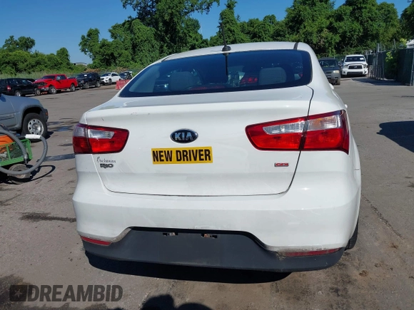 2017 Kia Rio LX z VIN KNADM4A32H6010797, wystawiony jako IAAI lot #39638075 z przebiegiem 51 977 mil mil oraz . Historia ofert i sprzedaży dostępna na DreamBid. Obrazek 16.