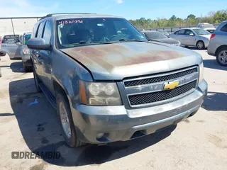 2009 Chevrolet Tahoe 2LT z VIN 1GNEC23339R242134, wystawiony jako IAAI lot #41820392 z przebiegiem 207 499 mil mil oraz . Historia ofert i sprzedaży dostępna na DreamBid. Obrazek 1.